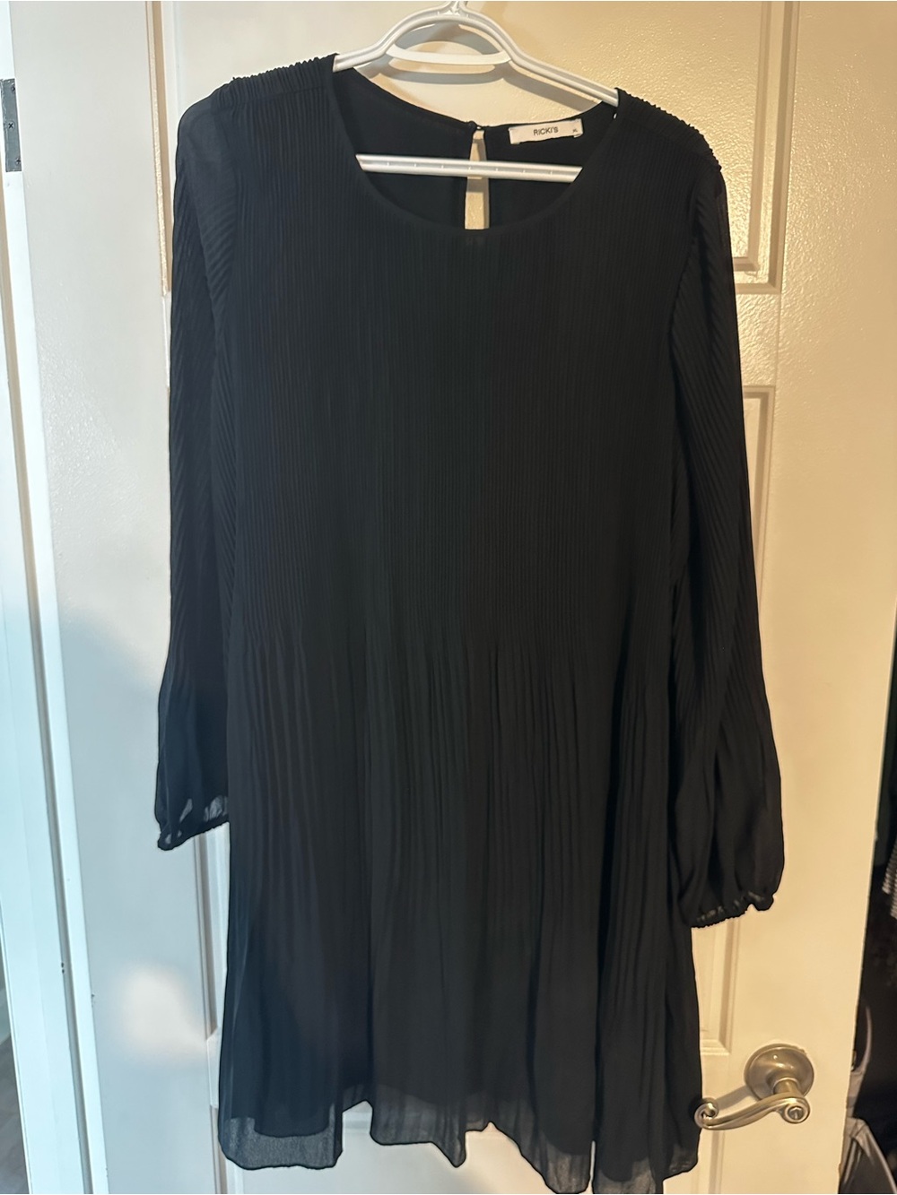 Ricki's Black Pleated Long-Sleeve Dress
